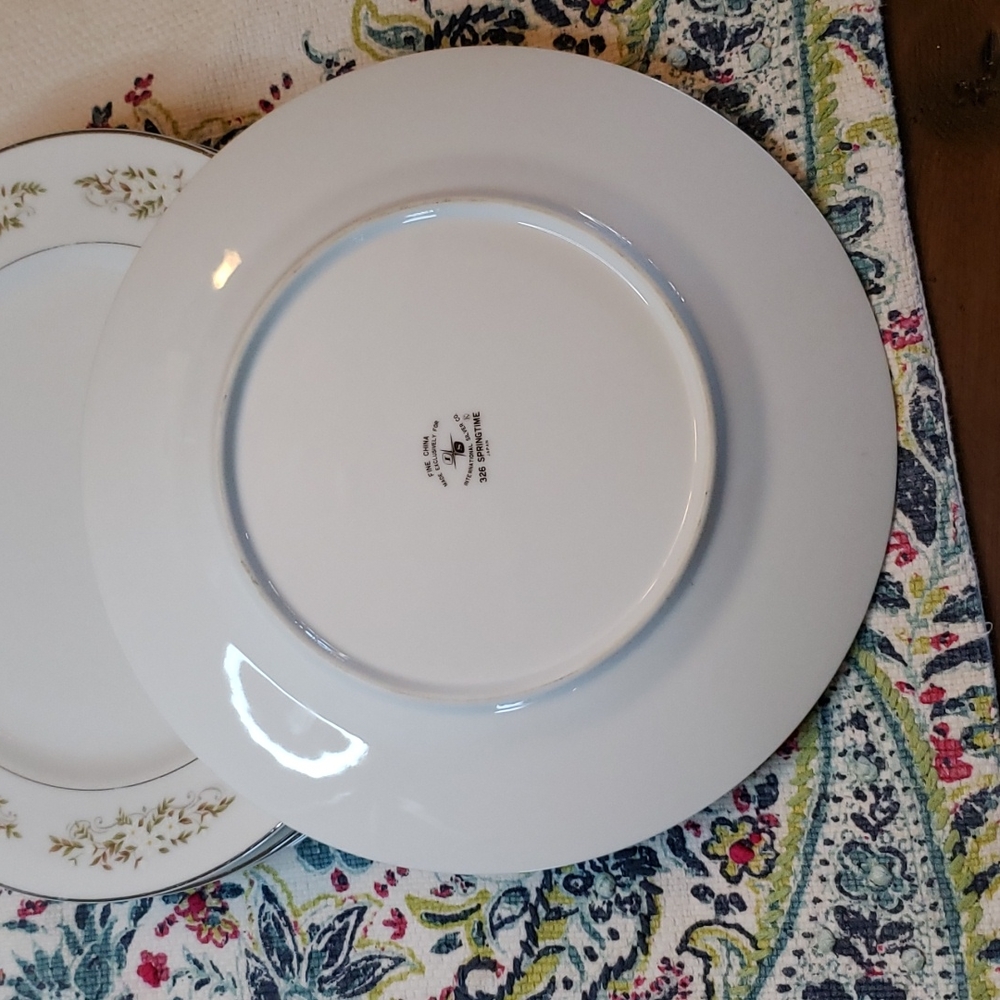 International Silver Springtime - Picture 5 of 6
